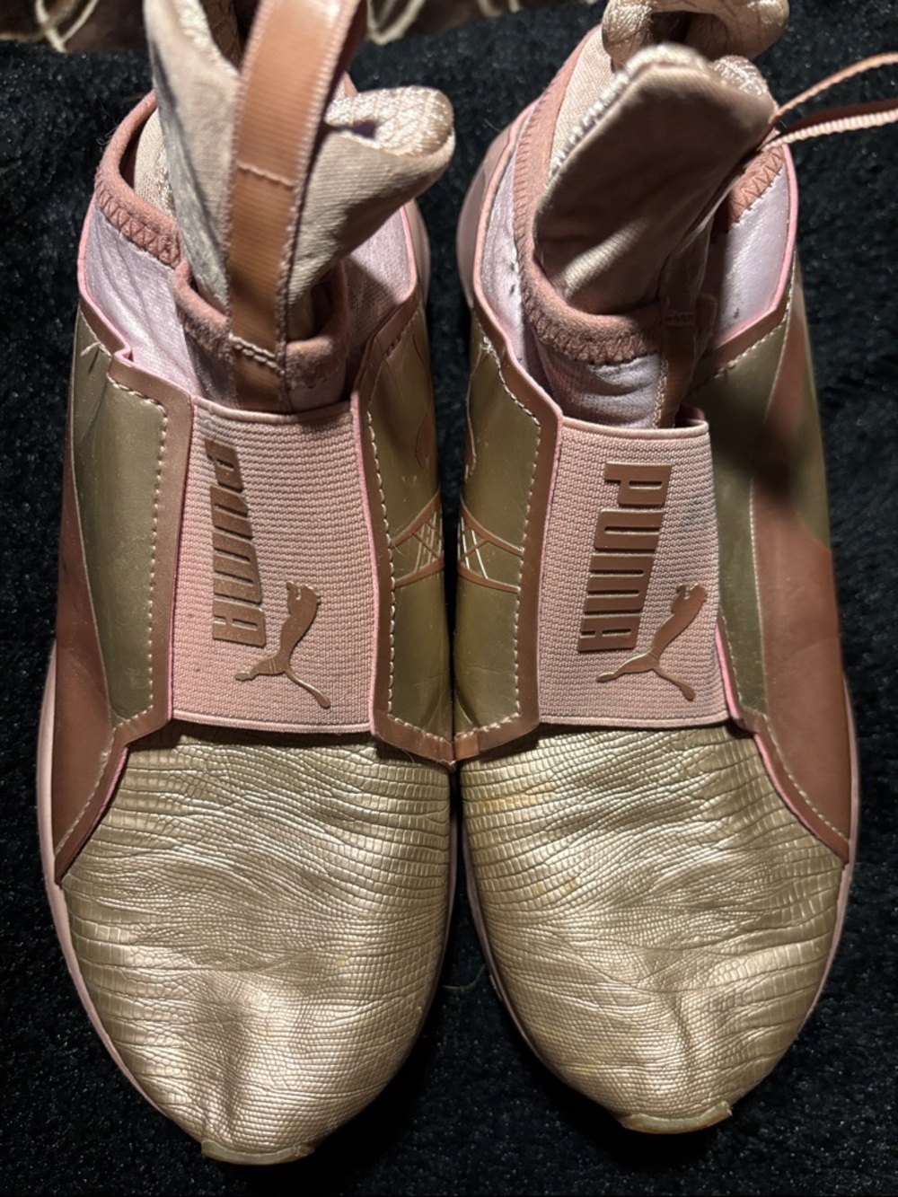Puma Women's Metallic Rose Gold Slip-On Sneakers sz 6.5 cute